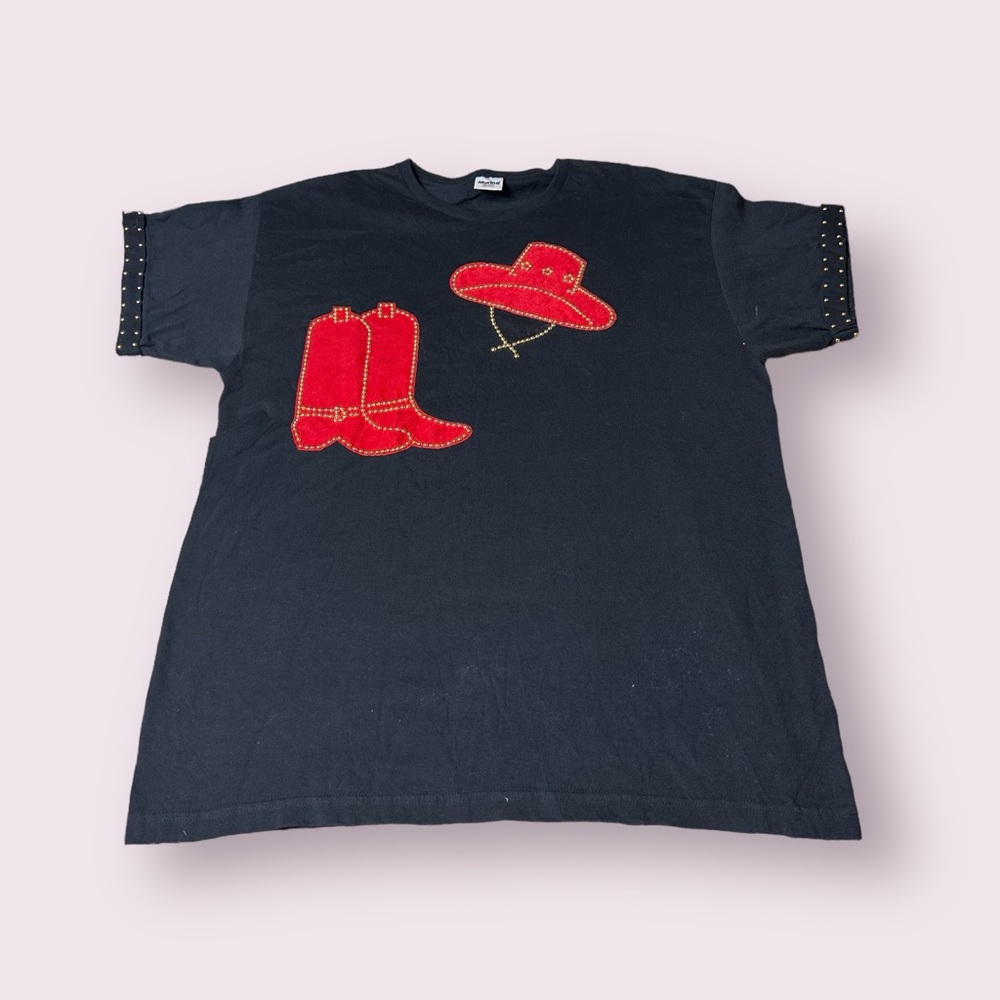 Women’s Black Tee Shirt With Red Cowboy Boots And Hat Gold Stud Black Tee Sz XL